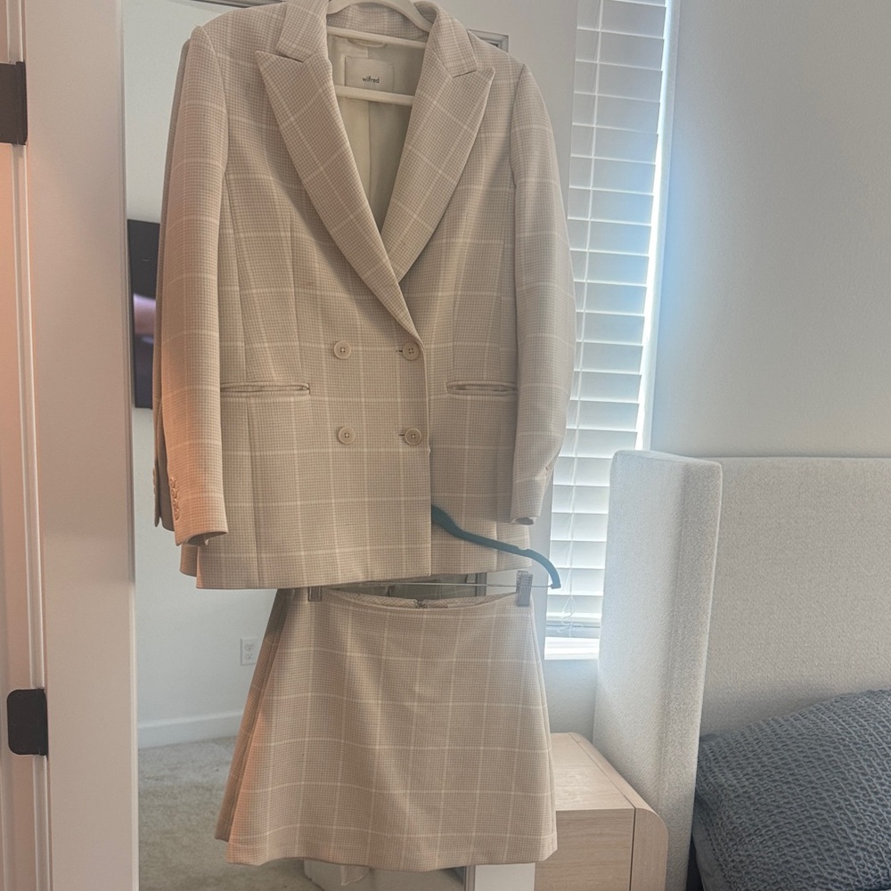 Ariztia Beige Checkered Women’s Blazer and Skirt Set